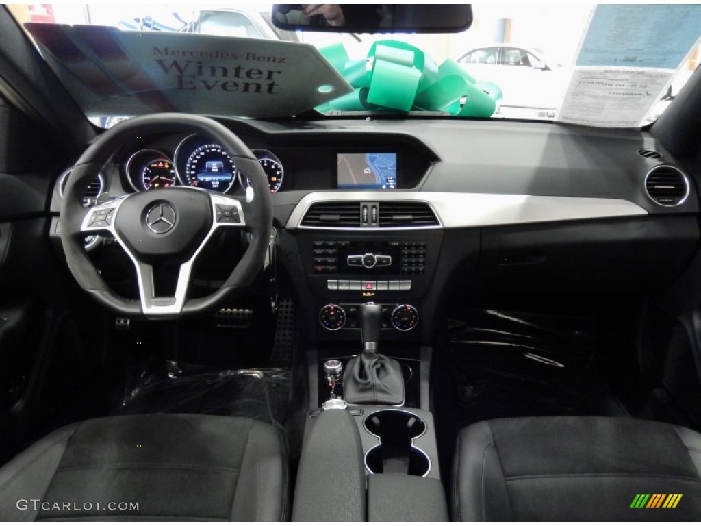 2013 Mercedes-Benz C 63 AMG AMG Black Dashboard Photo #88214577