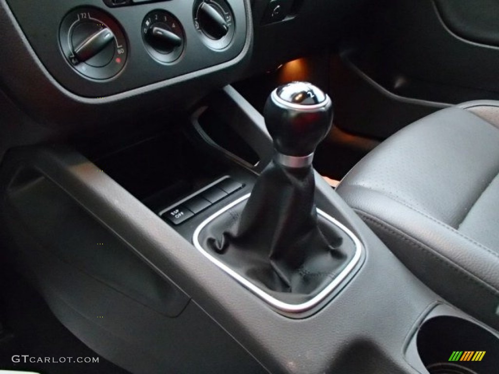 2009 Volkswagen Jetta SE SportWagen 5 Speed Manual Transmission Photo #88215012
