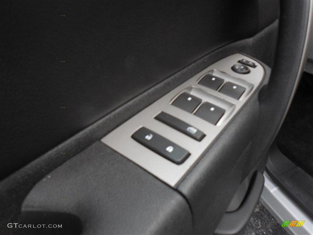 2011 Silverado 1500 LS Extended Cab - Sheer Silver Metallic / Dark Titanium photo #18