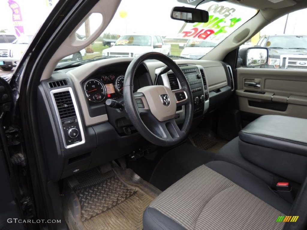 2009 Ram 1500 SLT Crew Cab - Brilliant Black Crystal Pearl / Dark Slate/Medium Graystone photo #12