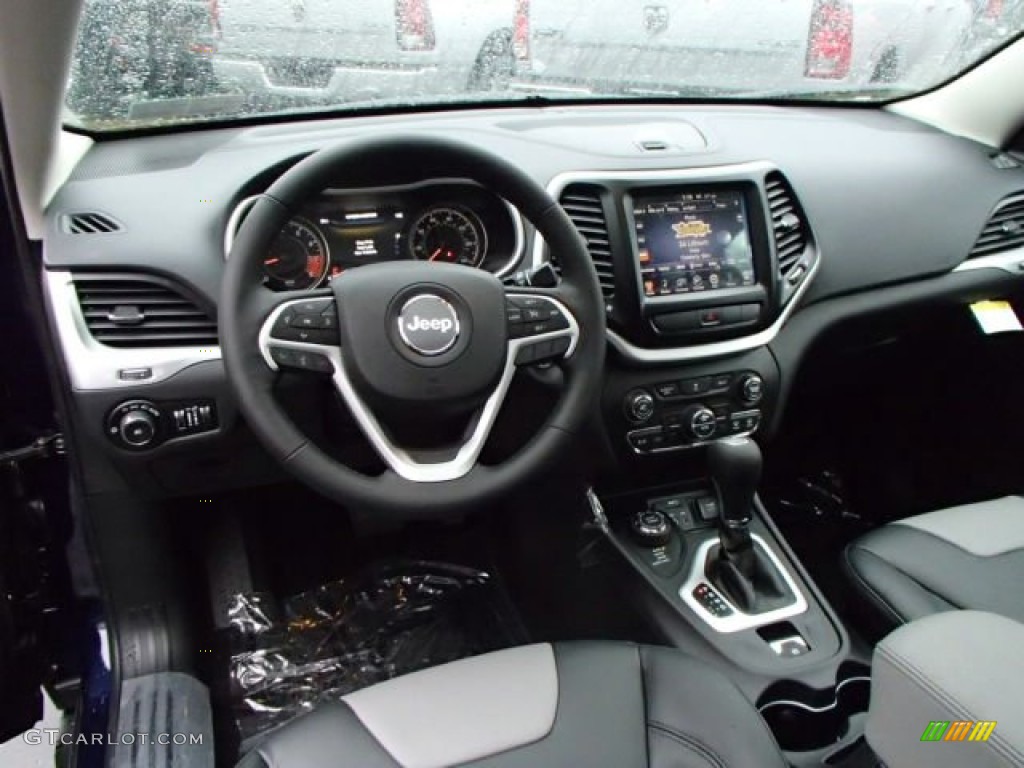Iceland - Black/Iceland Gray Interior 2014 Jeep Cherokee Limited 4x4 Photo #88220490