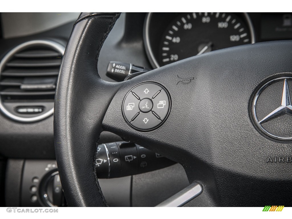 2010 Mercedes-Benz ML 350 Controls Photos
