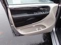 2014 Billet Silver Metallic Dodge Grand Caravan SXT  photo #11