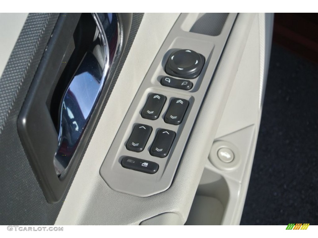 2006 CTS Sedan - Infrared / Light Gray/Ebony photo #11