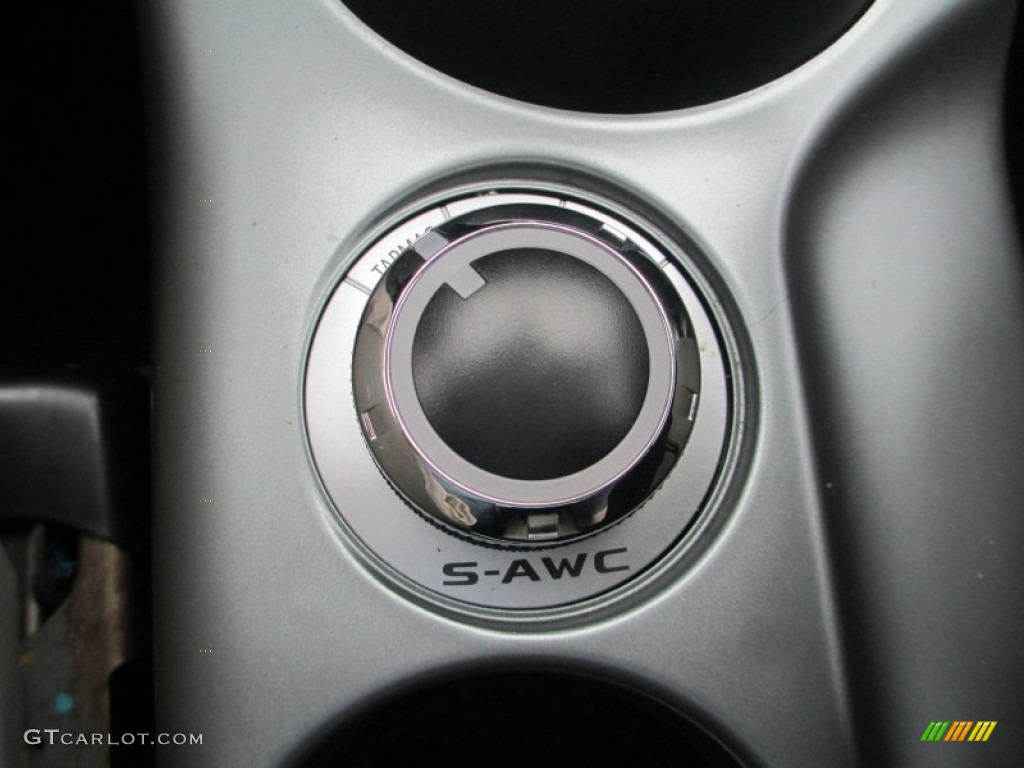 2012 Mitsubishi Outlander GT S AWD Controls Photos