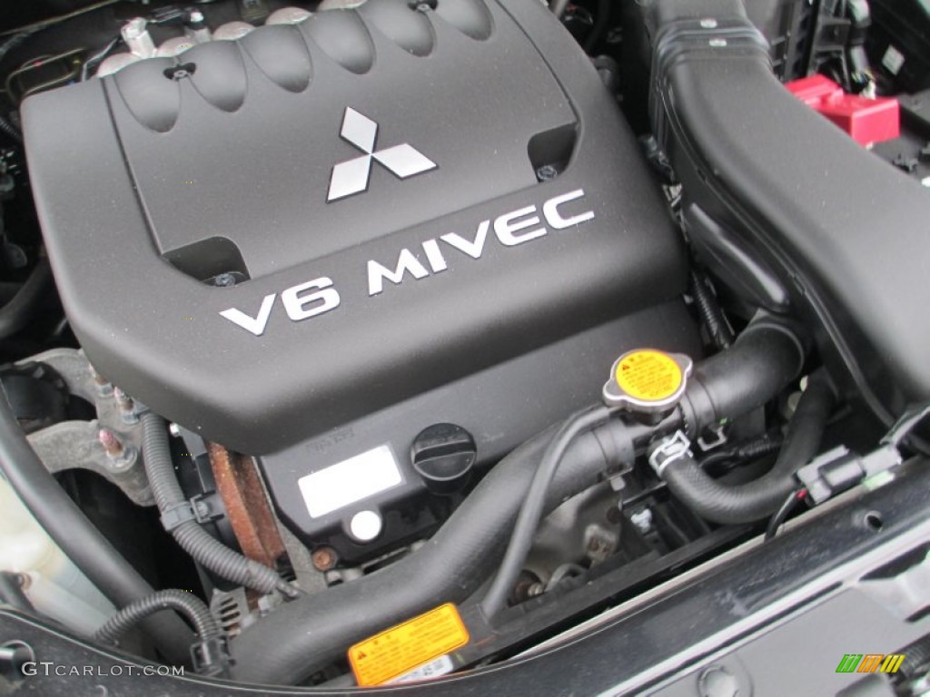 2012 Mitsubishi Outlander GT S AWD Engine Photos