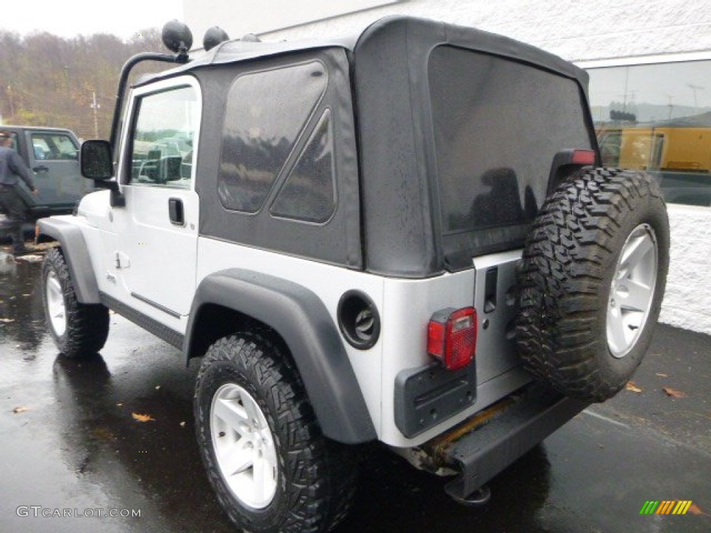 2004 Wrangler Rubicon 4x4 - Bright Silver Metallic / Dark Slate Gray photo #3