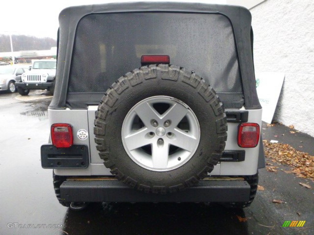 2004 Wrangler Rubicon 4x4 - Bright Silver Metallic / Dark Slate Gray photo #4