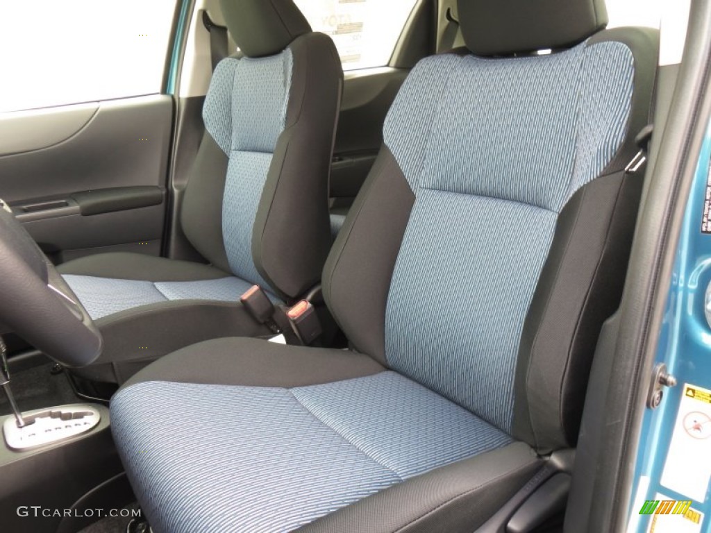 2014 Toyota Yaris SE 5 Door Front Seat Photo #88227411