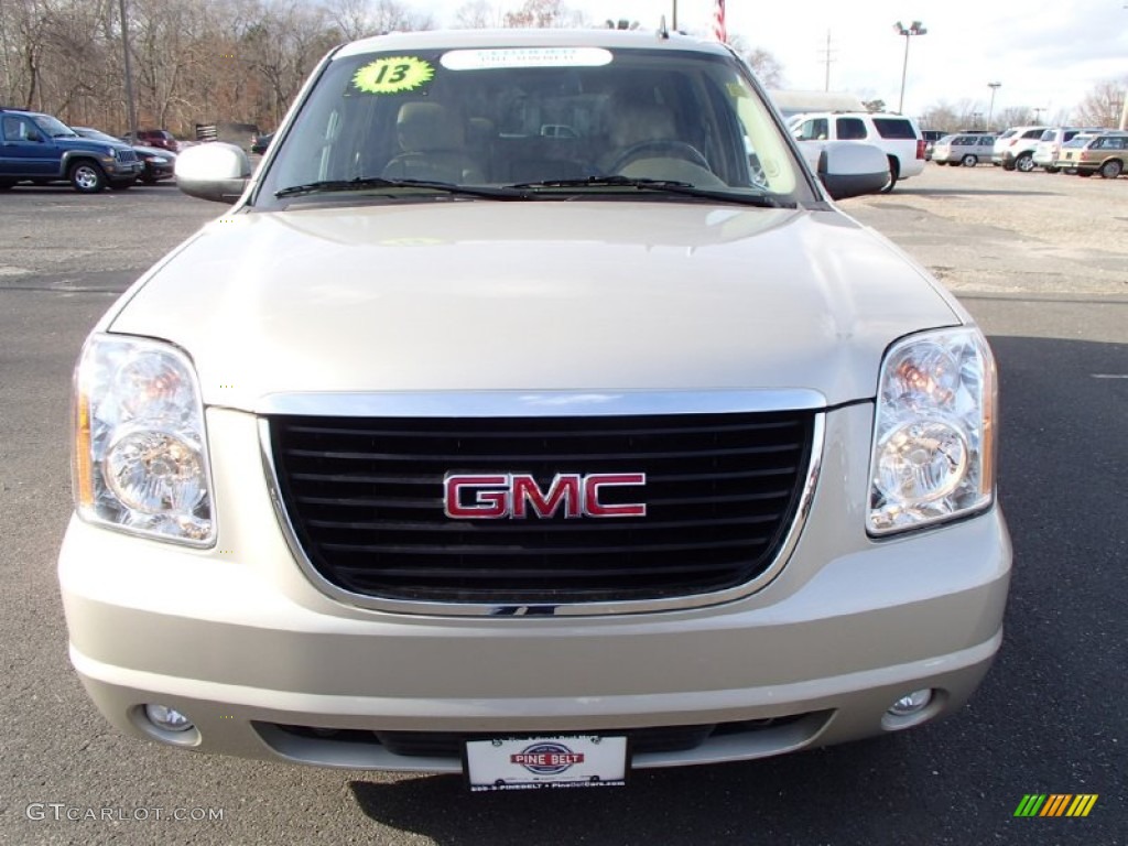 2013 Yukon XL SLT 4x4 - Champagne Silver Metallic / Light Tan photo #2