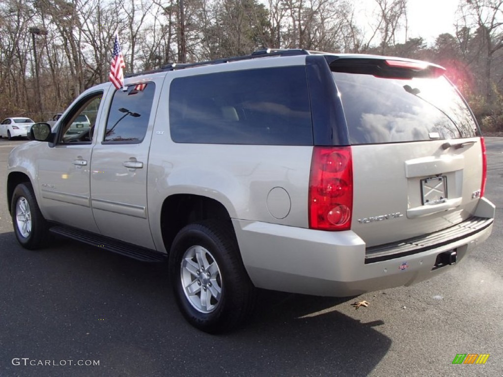 2013 Yukon XL SLT 4x4 - Champagne Silver Metallic / Light Tan photo #9