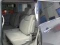 2011 Platinum Graphite Nissan Quest 3.5 SV  photo #18