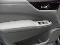 2011 Platinum Graphite Nissan Quest 3.5 SV  photo #19