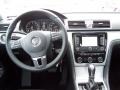 Candy White - Passat 2.5L SE Photo No. 15