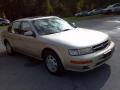 1999 Sunlit Sand Metallic Nissan Maxima GLE  photo #3