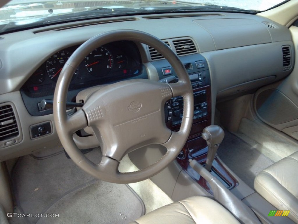 Beige Interior 1999 Nissan Maxima GLE Photo #88231386