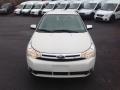 White Suede - Focus SEL Sedan Photo No. 2
