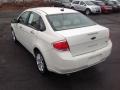 White Suede - Focus SEL Sedan Photo No. 5