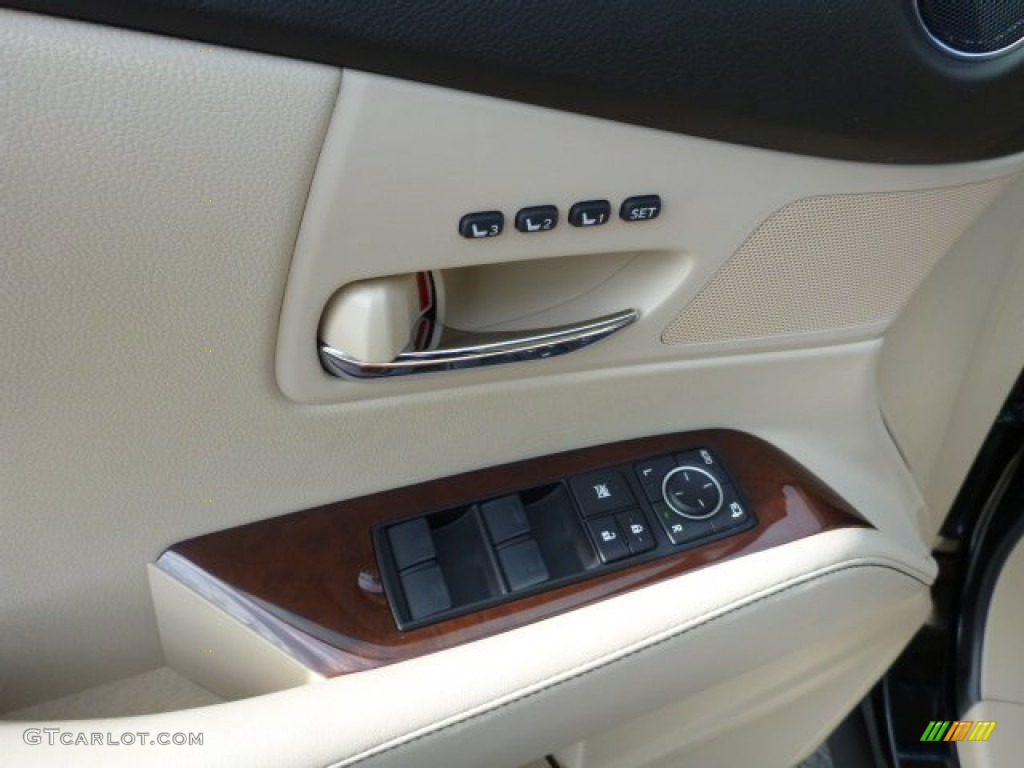 2014 Lexus RX 350 AWD Controls Photo #88232706
