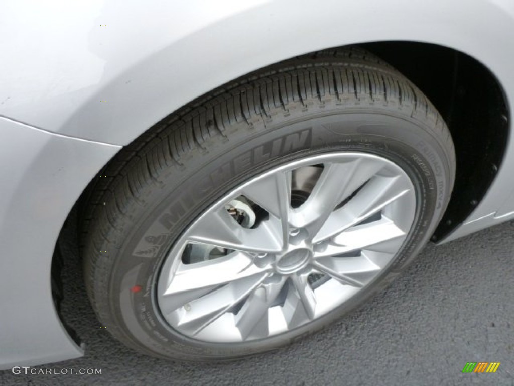 2014 Lexus ES 300h Hybrid Wheel Photo #88232847