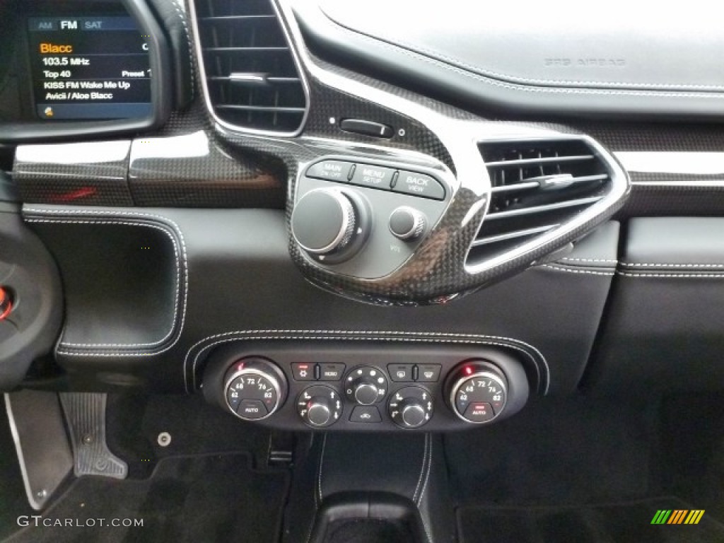 2013 Ferrari 458 Italia Controls Photo #88233309