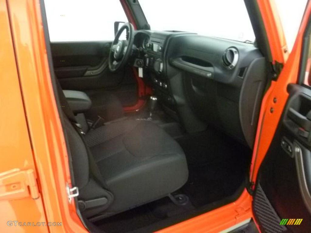 2013 Wrangler Unlimited Sport S 4x4 - Rock Lobster Red / Black photo #36