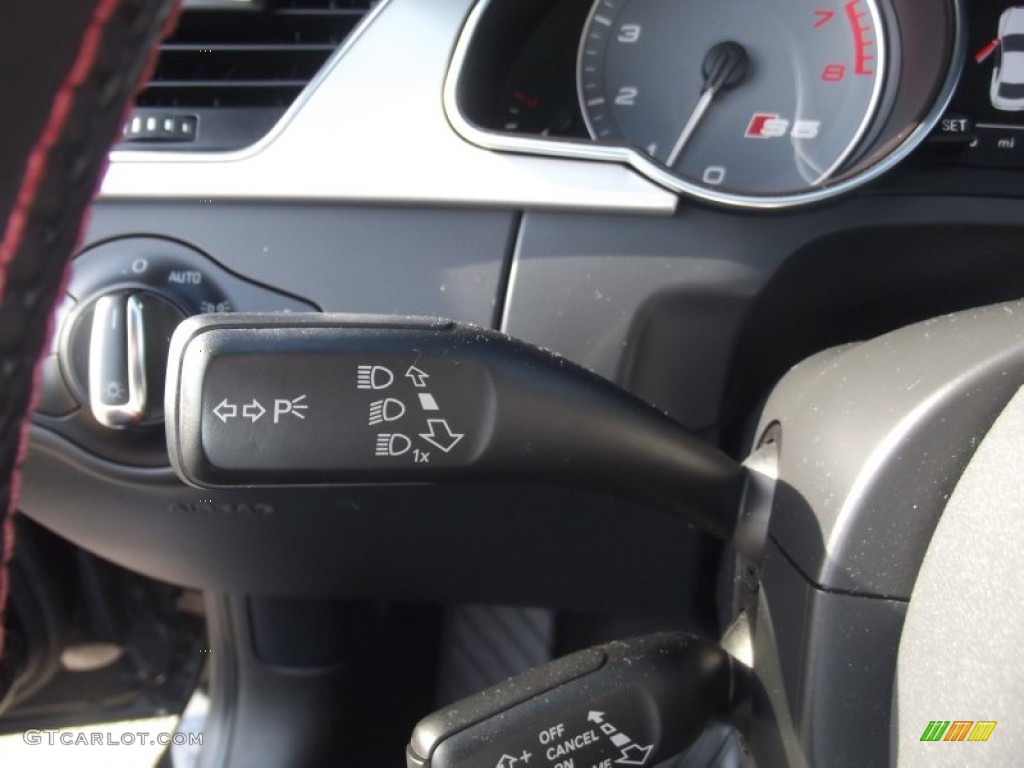 2010 Audi S5 4.2 FSI quattro Coupe Controls Photo #88237569