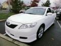 Super White - Camry SE Photo No. 1