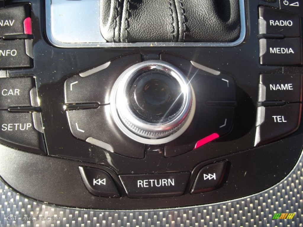 2010 Audi S5 4.2 FSI quattro Coupe Controls Photo #88237842