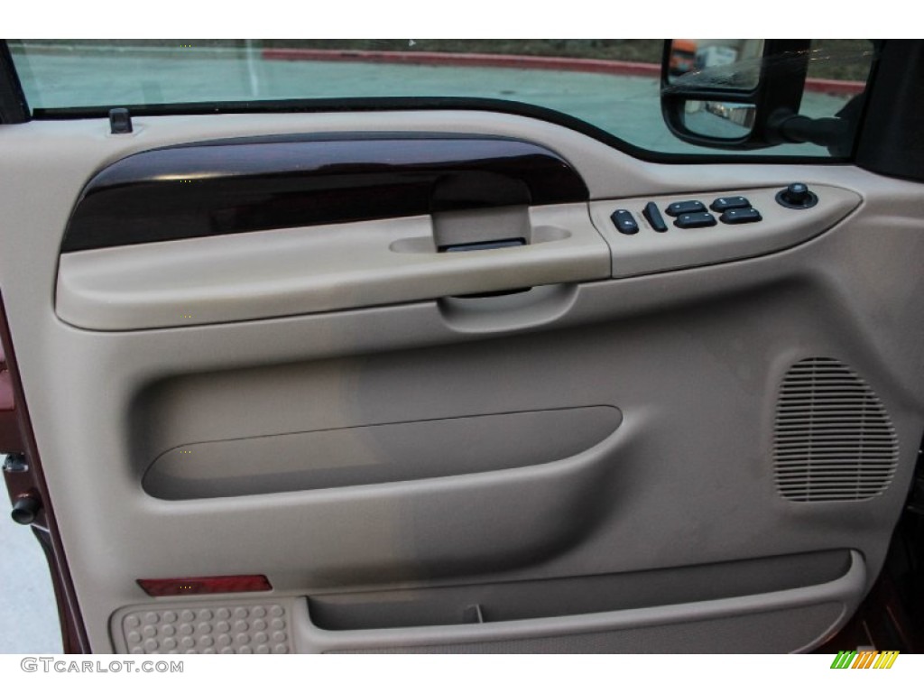 2006 Ford F350 Super Duty King Ranch Crew Cab 4x4 Castano Brown Leather Door Panel Photo #88238673
