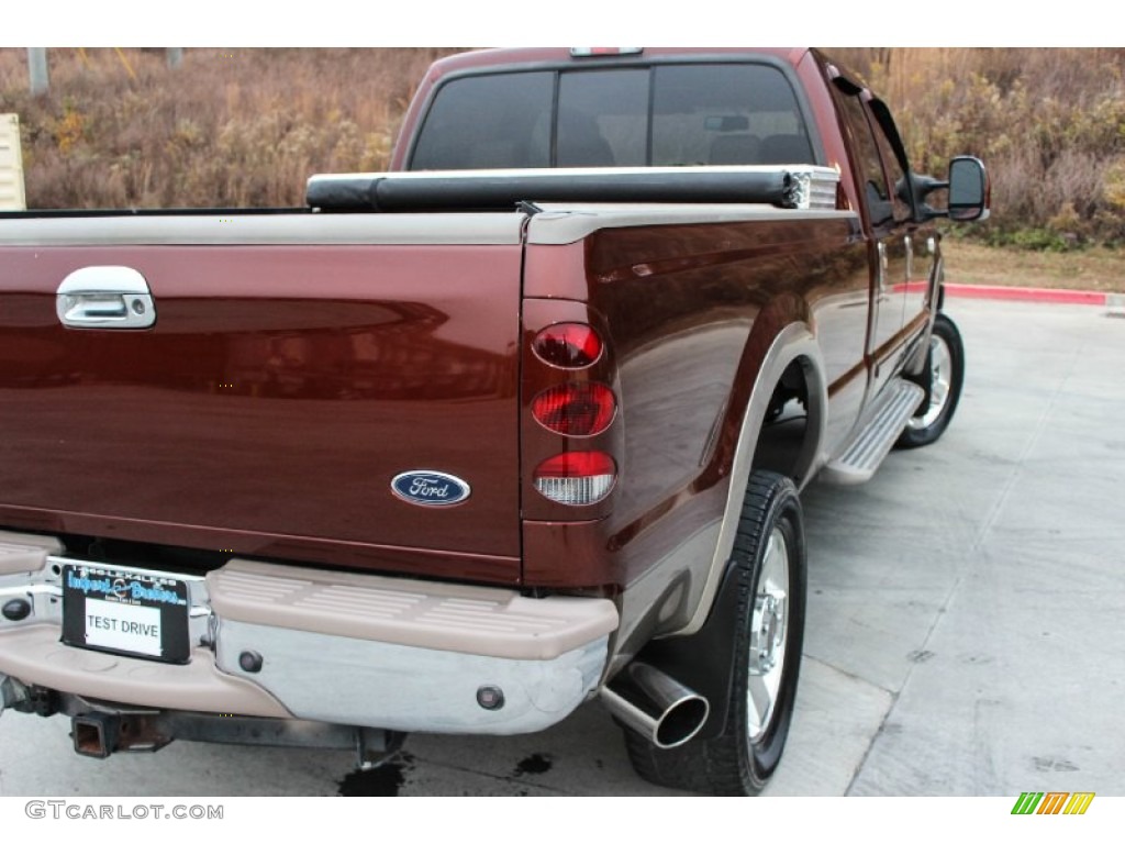 2006 F350 Super Duty King Ranch Crew Cab 4x4 - Dark Copper Metallic / Castano Brown Leather photo #42