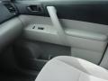 Classic Silver Metallic - Highlander V6 Photo No. 31