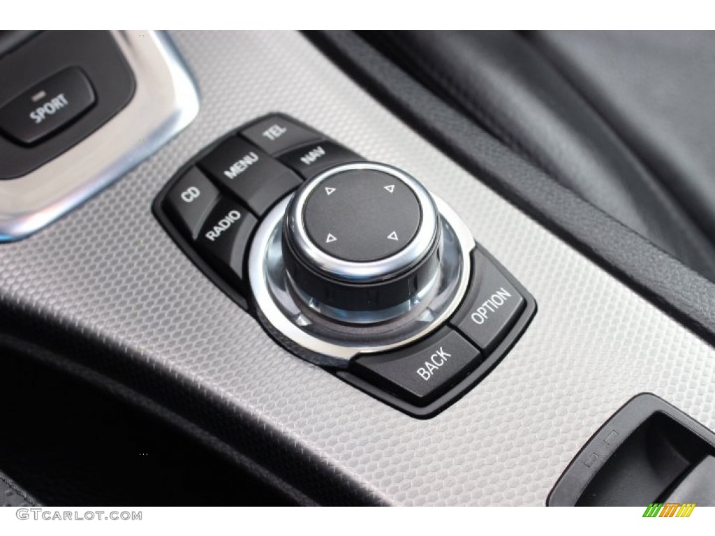 2011 BMW 3 Series 335is Convertible Controls Photos