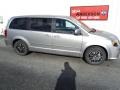 2014 Billet Silver Metallic Dodge Grand Caravan SXT  photo #2