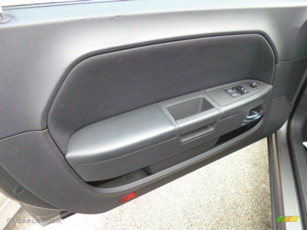 2010 Challenger SE - Dark Titanium Metallic / Dark Slate Gray photo #10