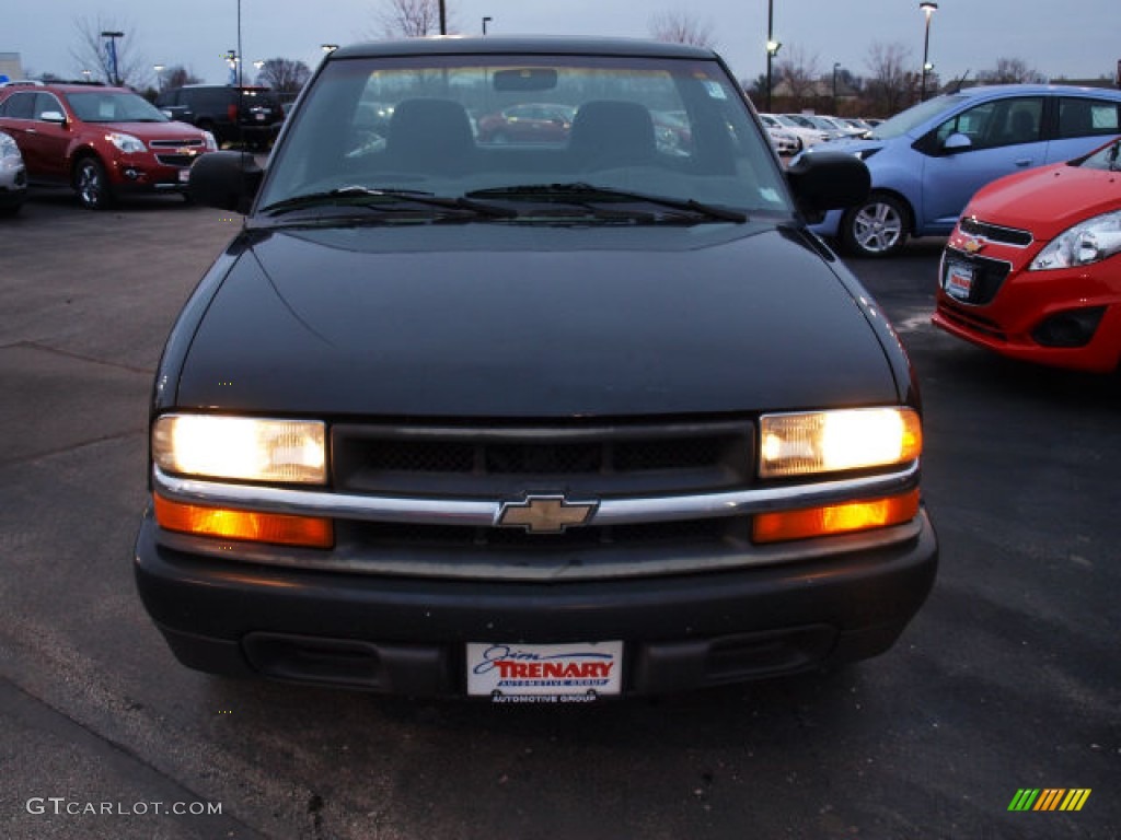 1998 S10 LS Regular Cab - Onyx Black / Graphite photo #6