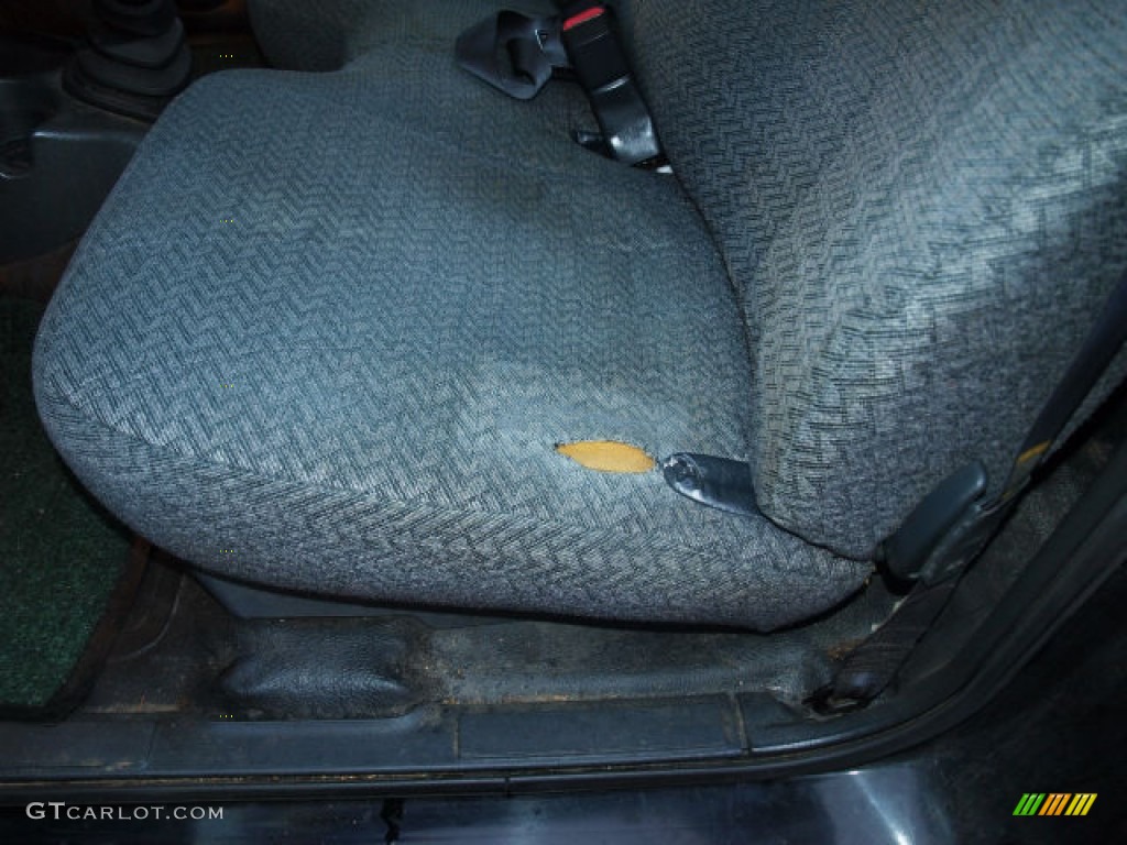 1998 S10 LS Regular Cab - Onyx Black / Graphite photo #14