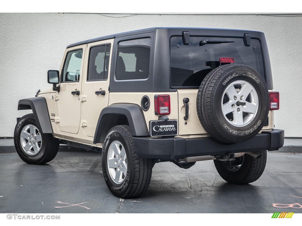2011 Wrangler Unlimited Sport 4x4 - Sahara Tan / Black photo #10