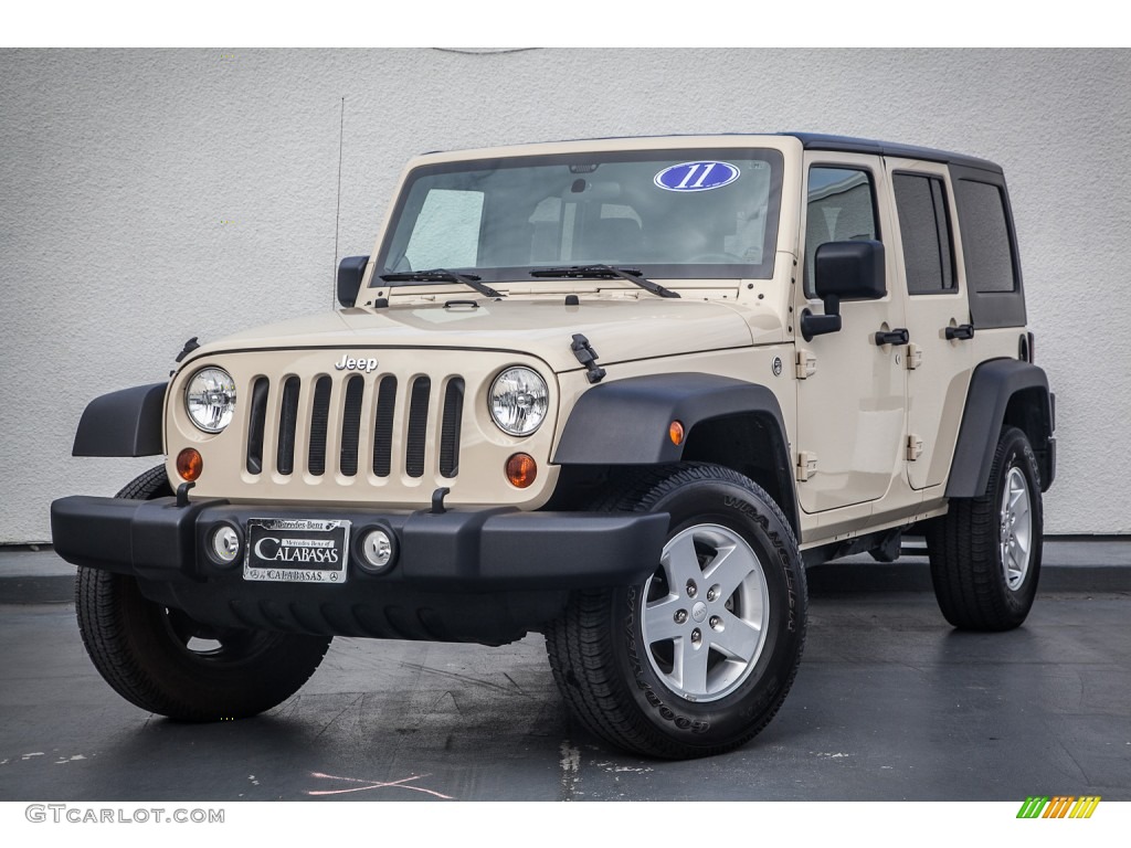 2011 Wrangler Unlimited Sport 4x4 - Sahara Tan / Black photo #13