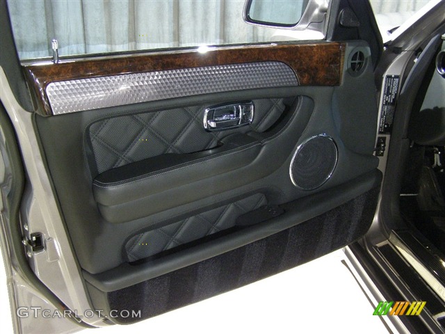 2006 Arnage T Mulliner - Silver Tempest / Beluga photo #10
