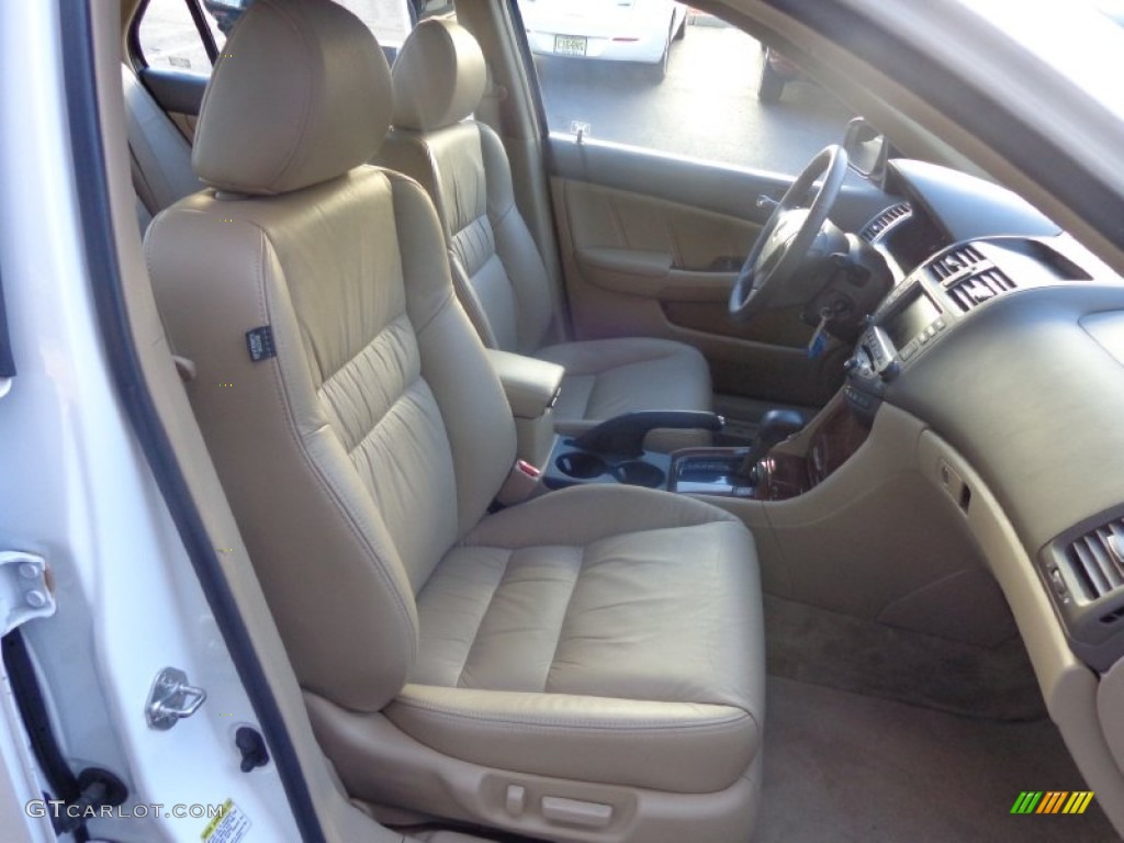 2007 Accord EX-L V6 Sedan - Taffeta White / Ivory photo #11