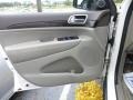 Stone White - Grand Cherokee Laredo Photo No. 9