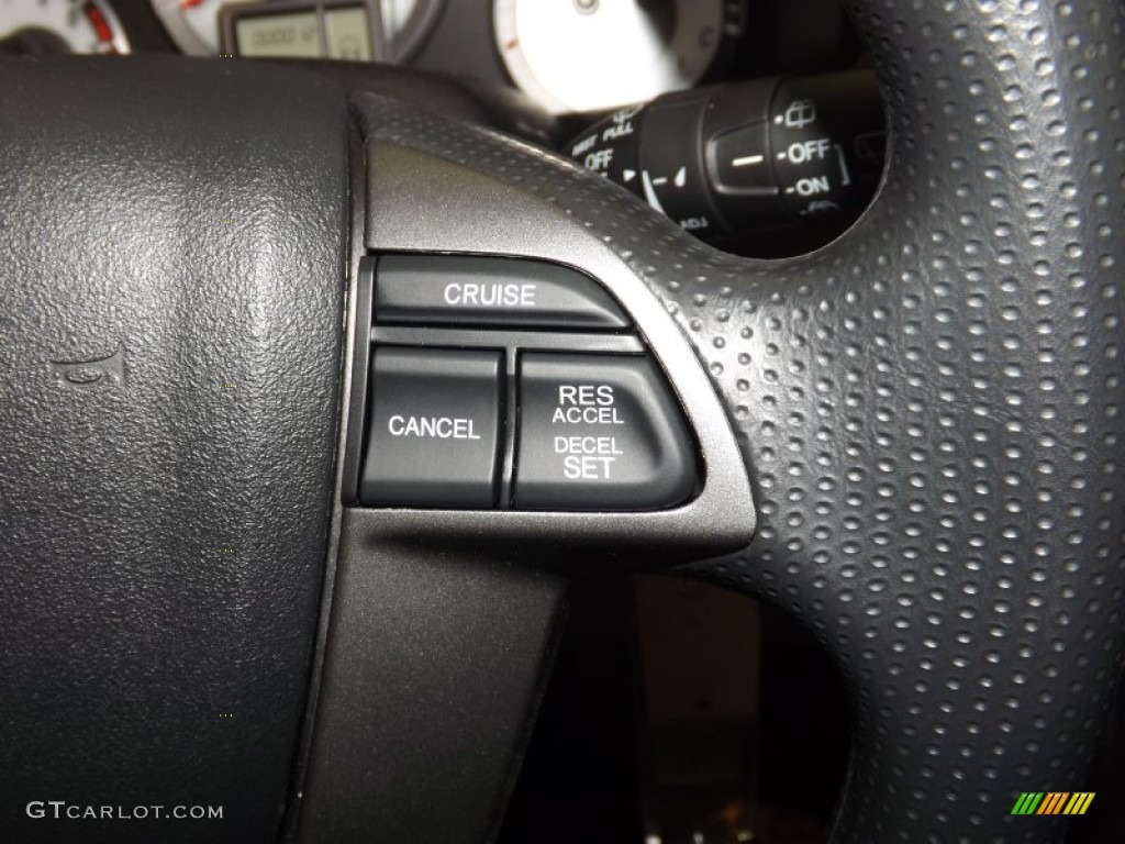 2014 Pilot LX - Modern Steel Metallic / Gray photo #21