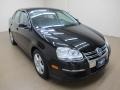 Black Uni - Jetta SE Sedan Photo No. 1