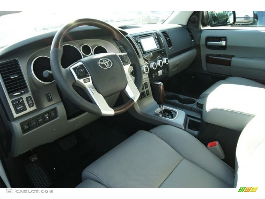 Graphite Interior 2014 Toyota Sequoia Platinum 4x4 Photo #88251304