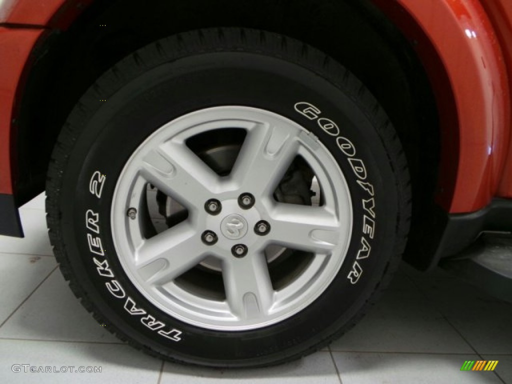 2007 Nitro SLT 4x4 - Sunburst Orange Pearl / Dark Slate Gray/Light Slate Gray photo #26