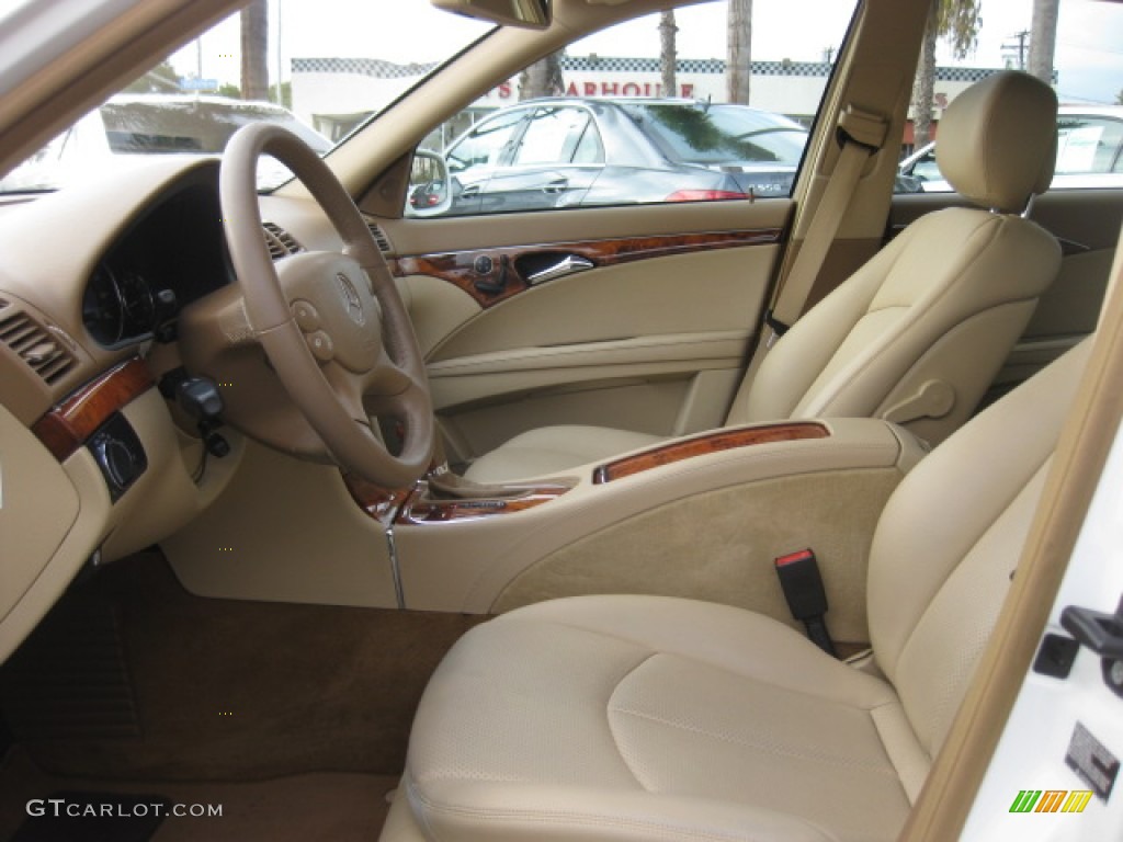 2007 E 350 Sedan - Arctic White / Black/Sahara Beige photo #18