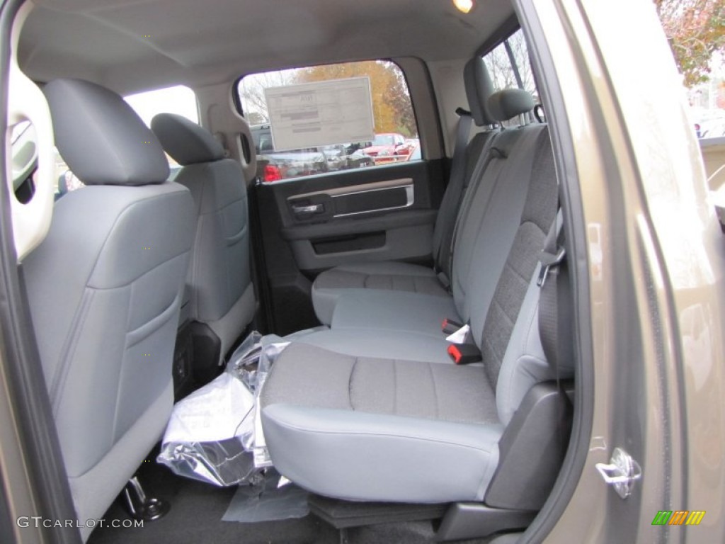 2014 3500 Big Horn Crew Cab Dually - Prairie Pearl / Black/Diesel Gray photo #7