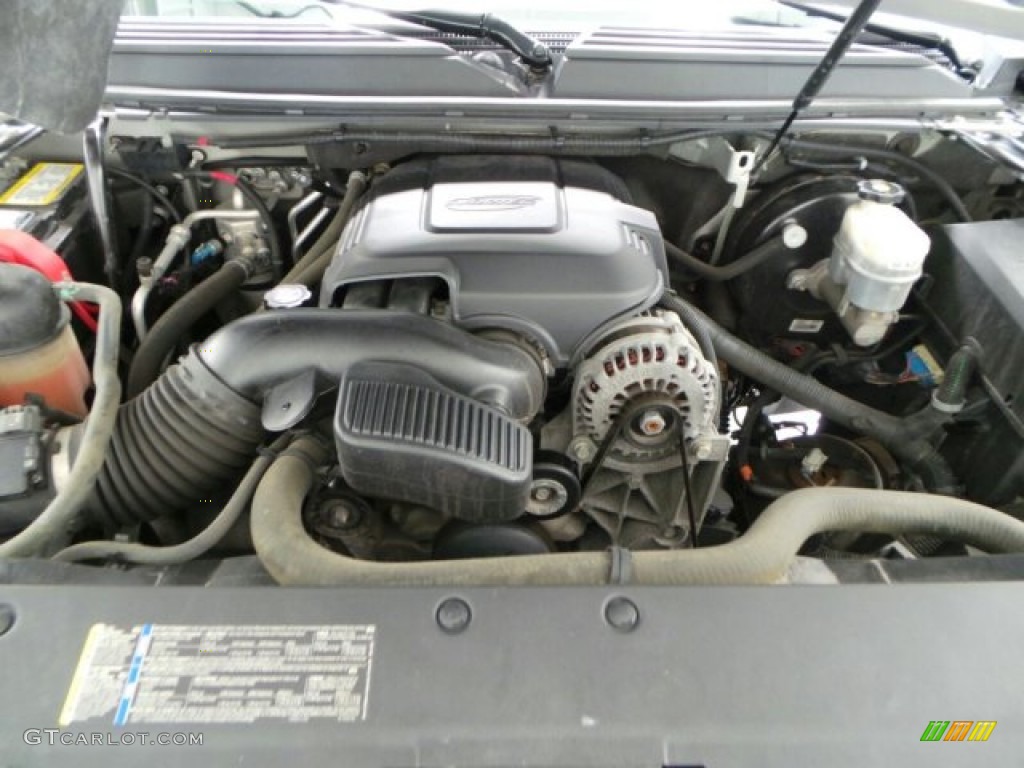 2009 Chevrolet Tahoe LTZ 4x4 Engine Photos