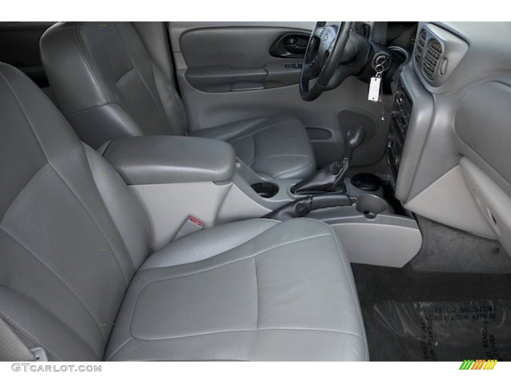 2002 TrailBlazer LS - Onyx Black / Light Pewter photo #20